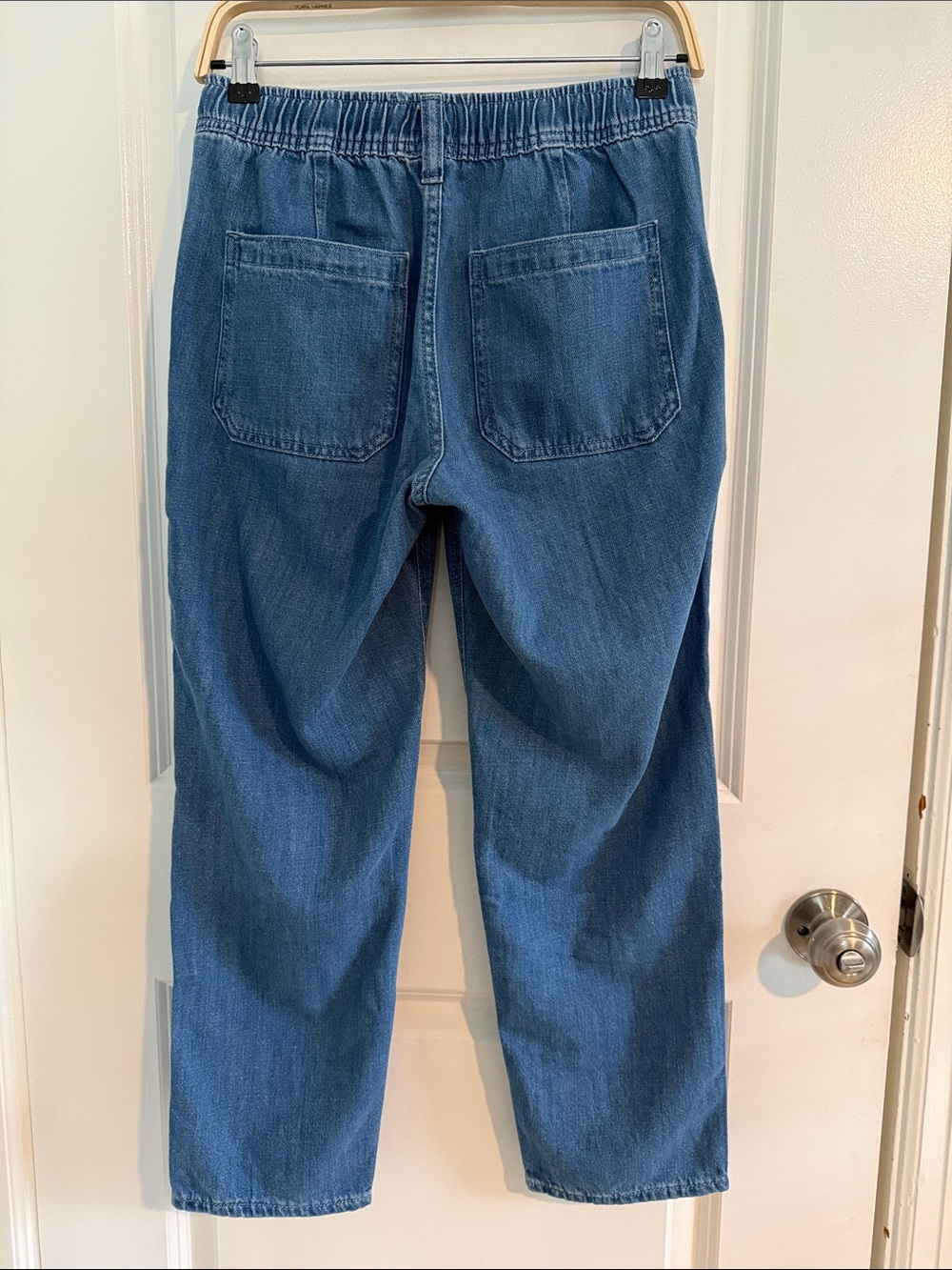 GAP Relaxed Fit Elastic Waist Blue Denim Jeans - Picture 2 of 9